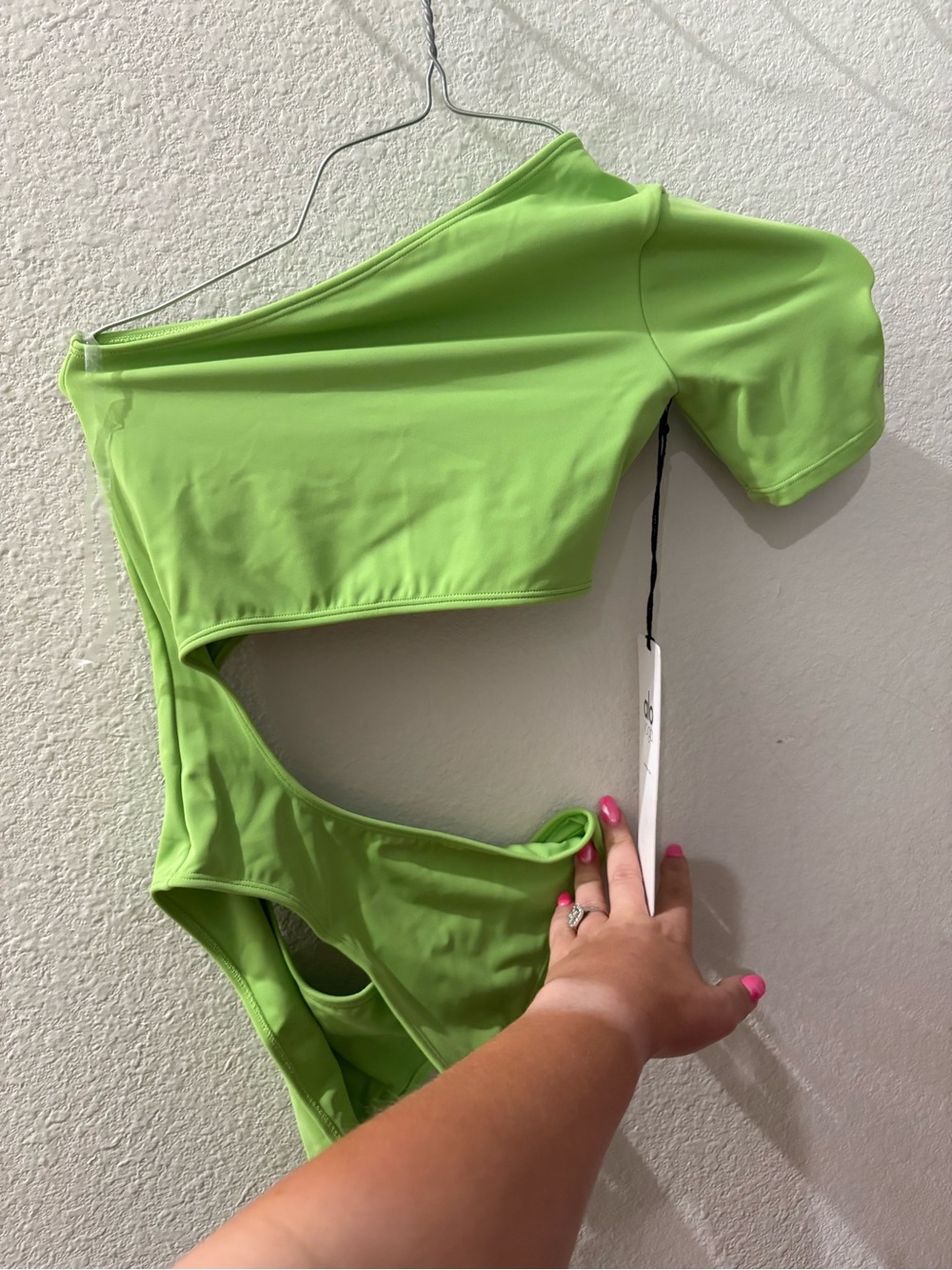 ALO Yoga Green Apple One-Shoulder Cutout Bodysuit